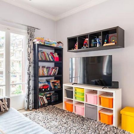 Apartment With Terrace In Piraiki Pireus Zewnętrze zdjęcie