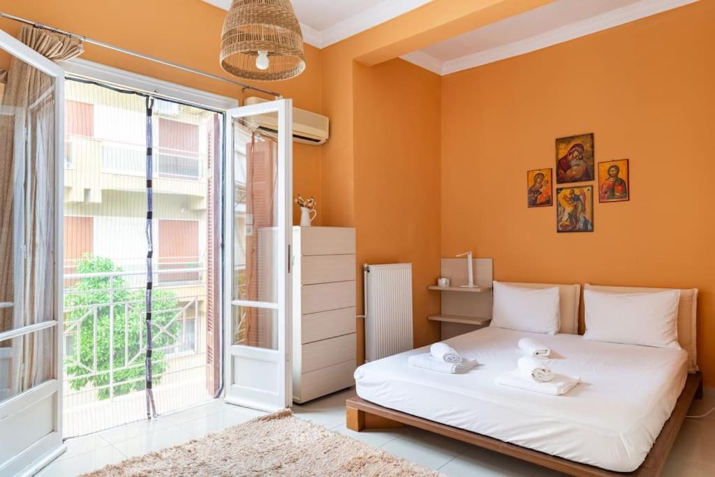 Apartment With Terrace In Piraiki Pireus Zewnętrze zdjęcie