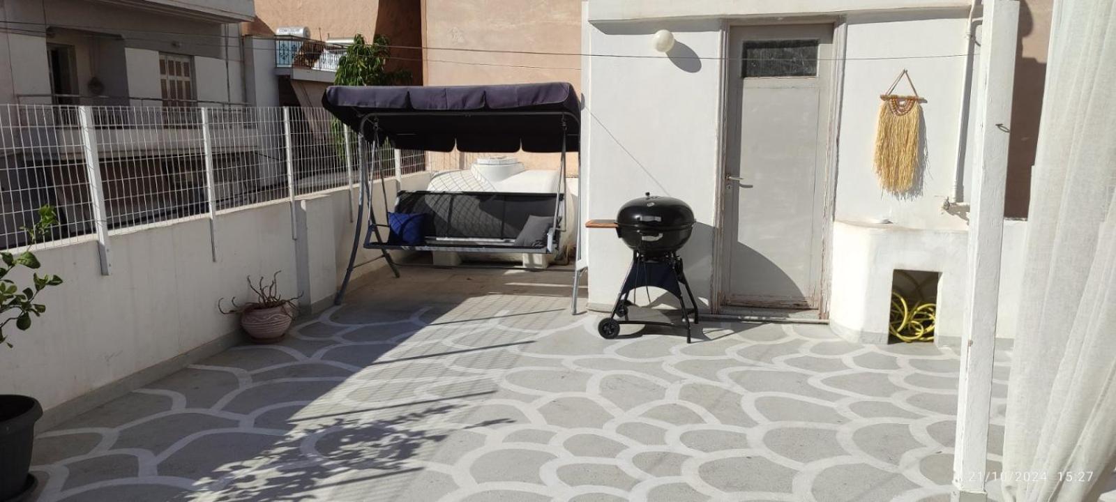 Apartment With Terrace In Piraiki Pireus Zewnętrze zdjęcie